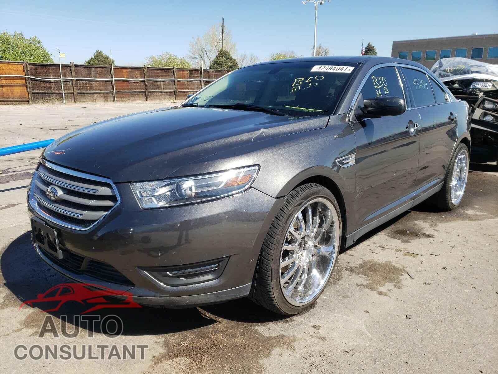 FORD TAURUS 2017 - 1FAHP2E81HG132248