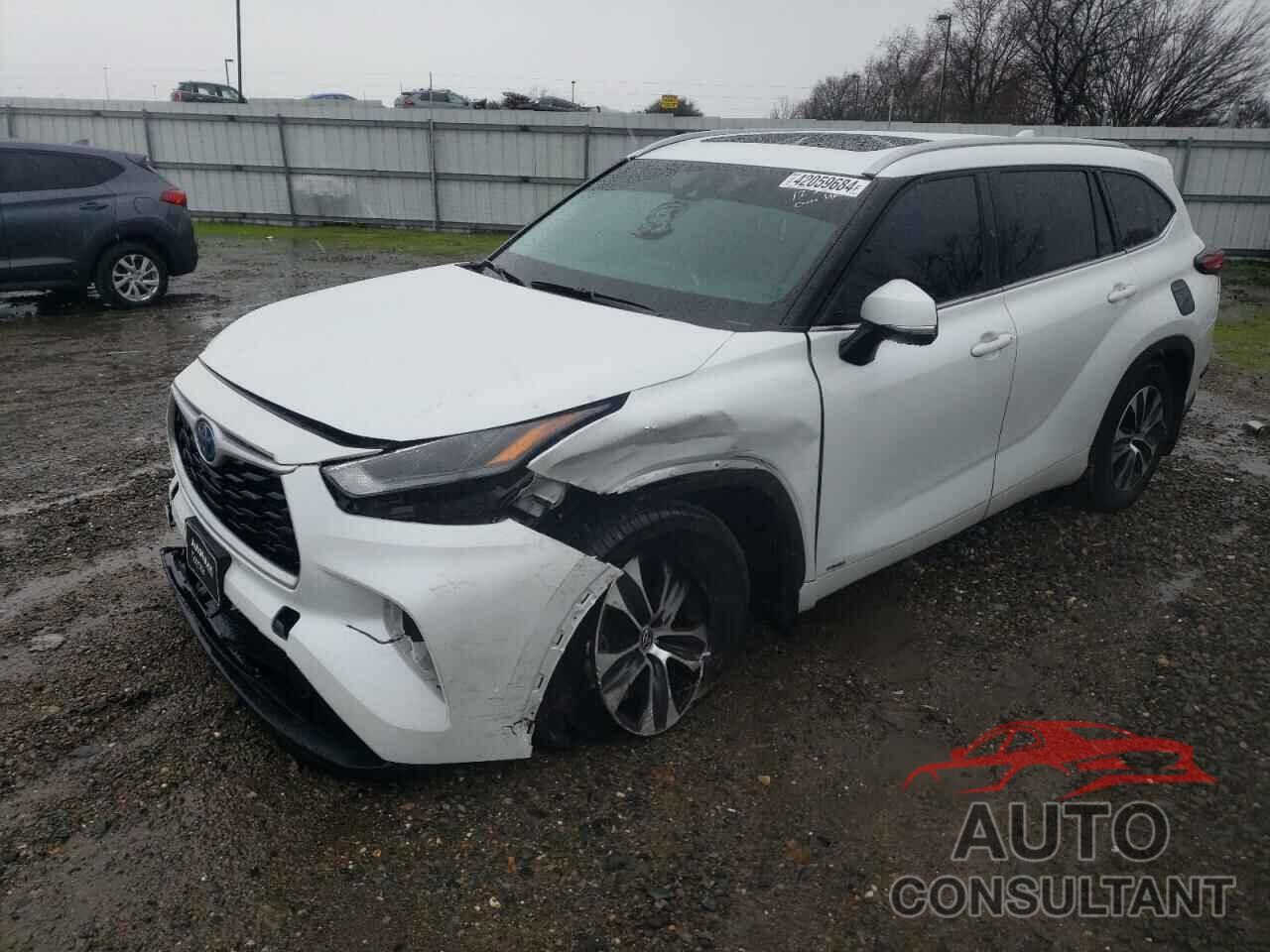 TOYOTA HIGHLANDER 2022 - 5TDHBRCH3NS550736