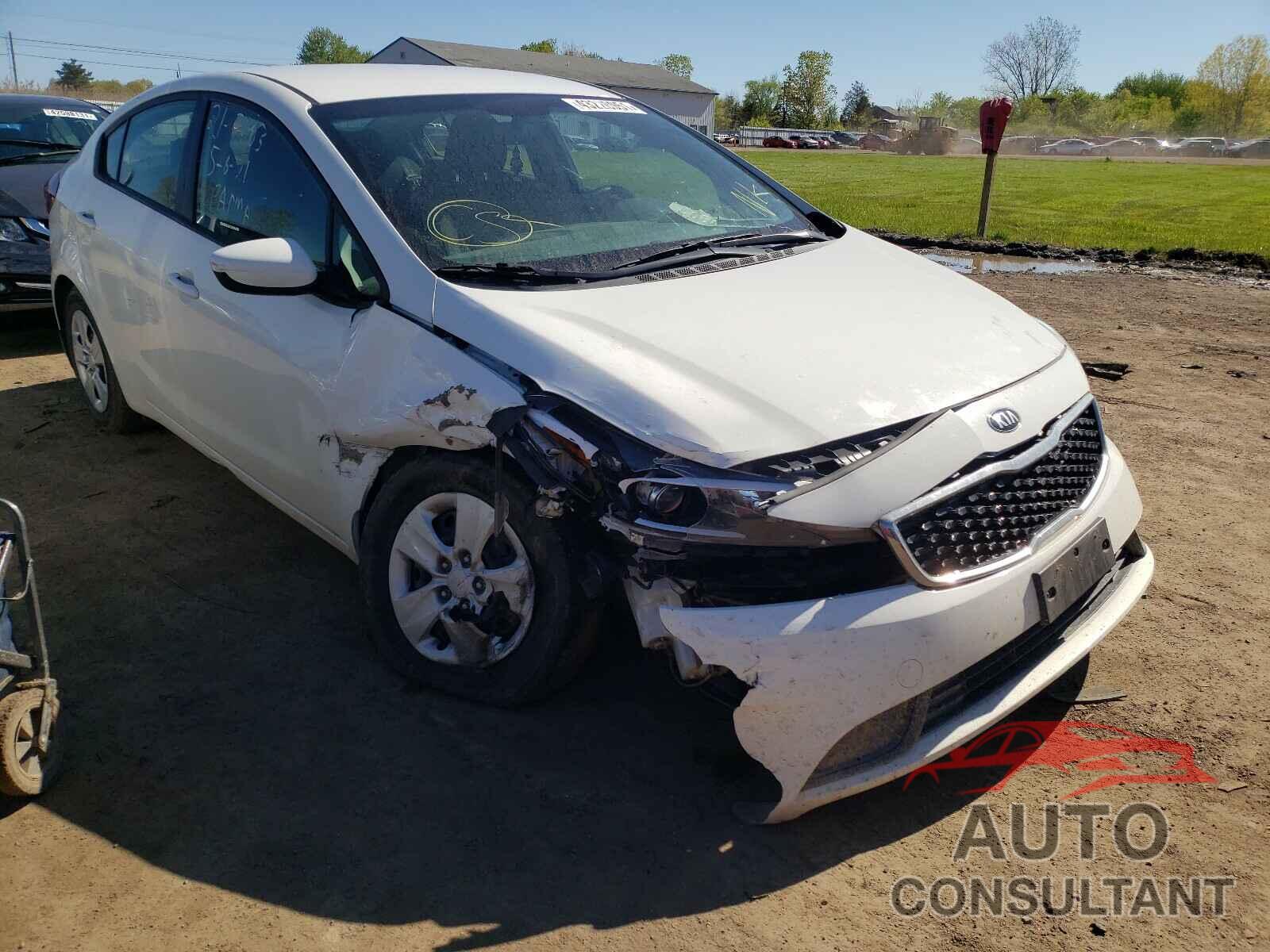 KIA FORTE 2018 - 3KPFK4A74JE190370
