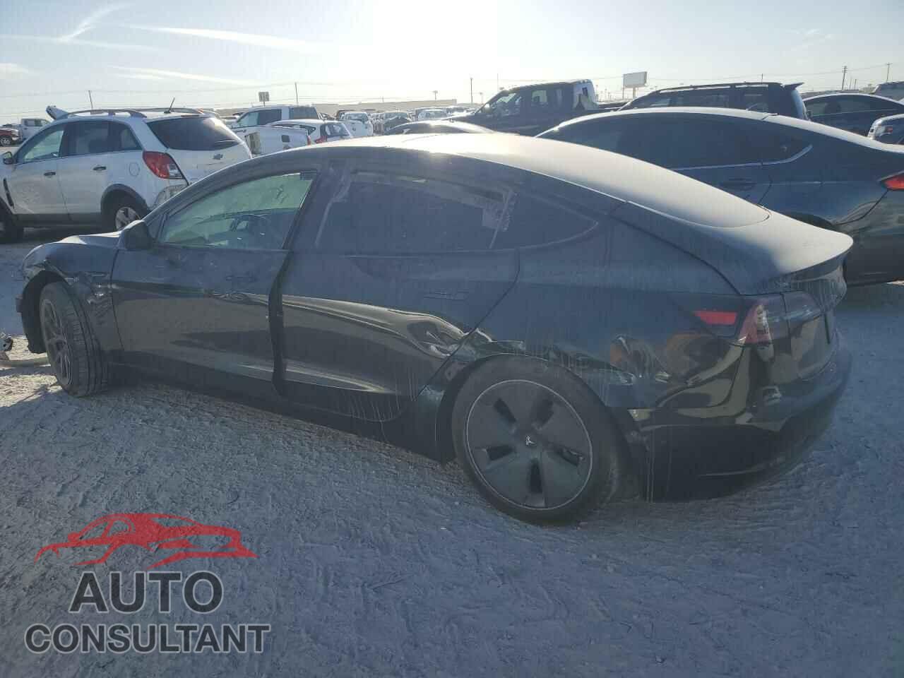TESLA MODEL 3 2021 - 5YJ3E1EB8MF035746