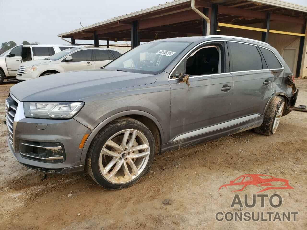 AUDI Q7 2018 - WA1VAAF70JD013526