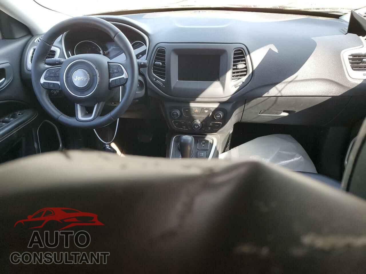 JEEP COMPASS 2017 - 3C4NJDBB6HT639832