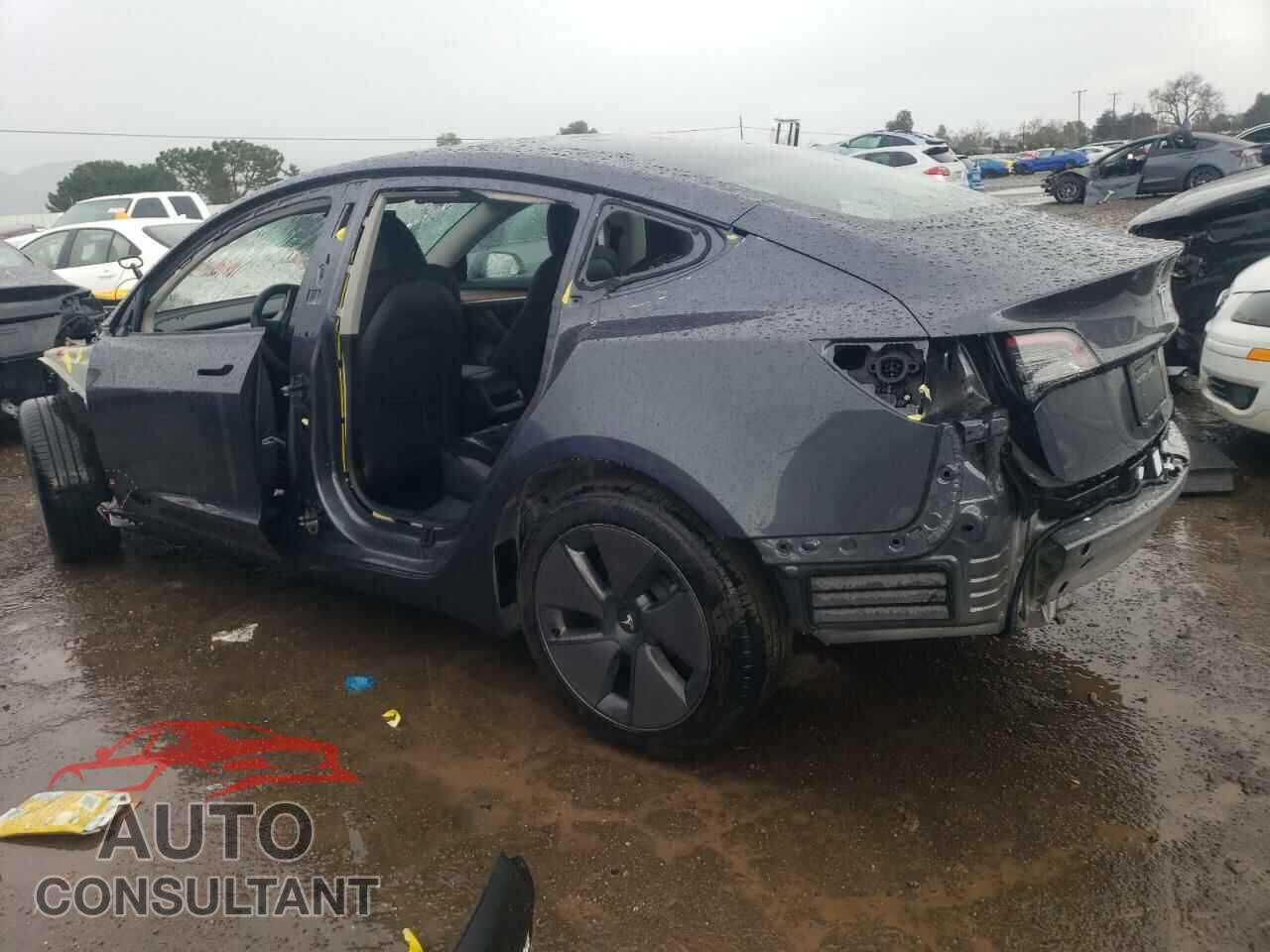 TESLA MODEL 3 2023 - 5YJ3E1EA3PF711984
