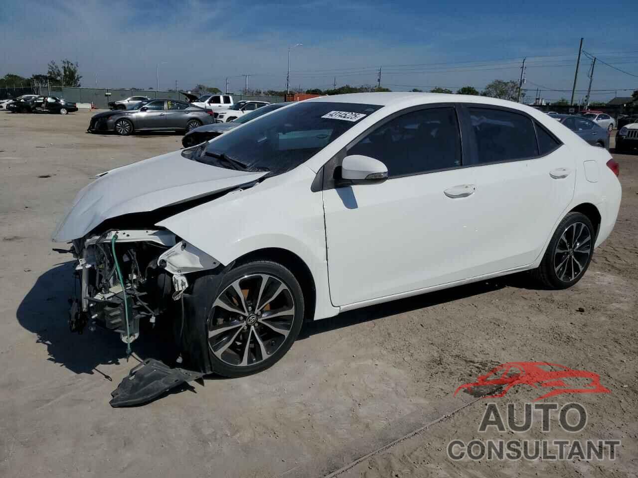 TOYOTA COROLLA 2017 - 5YFBURHE2HP647566