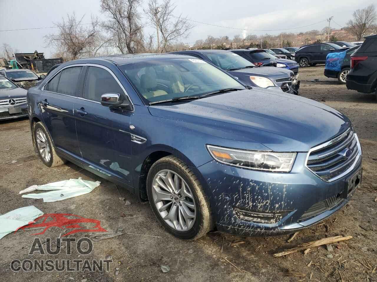 FORD TAURUS 2018 - 1FAHP2F85JG116431