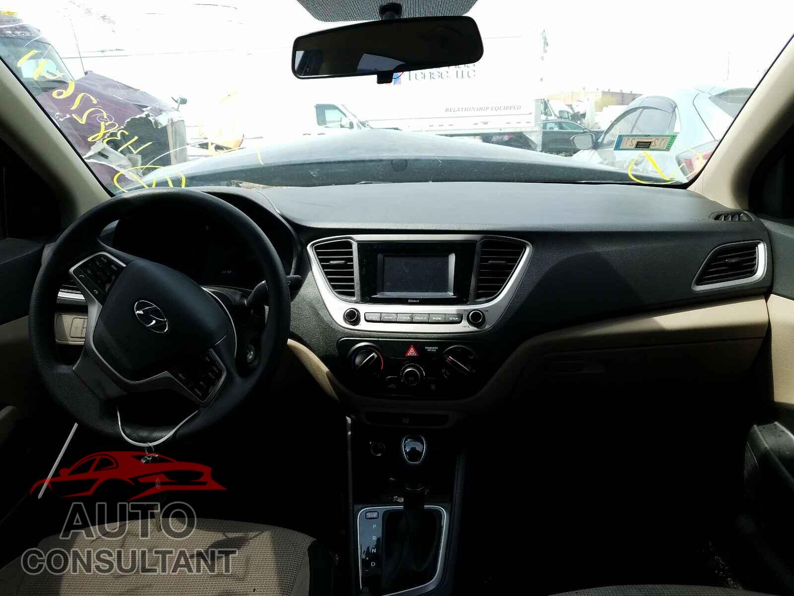 HYUNDAI ACCENT 2019 - 3KPC24A37KE071777