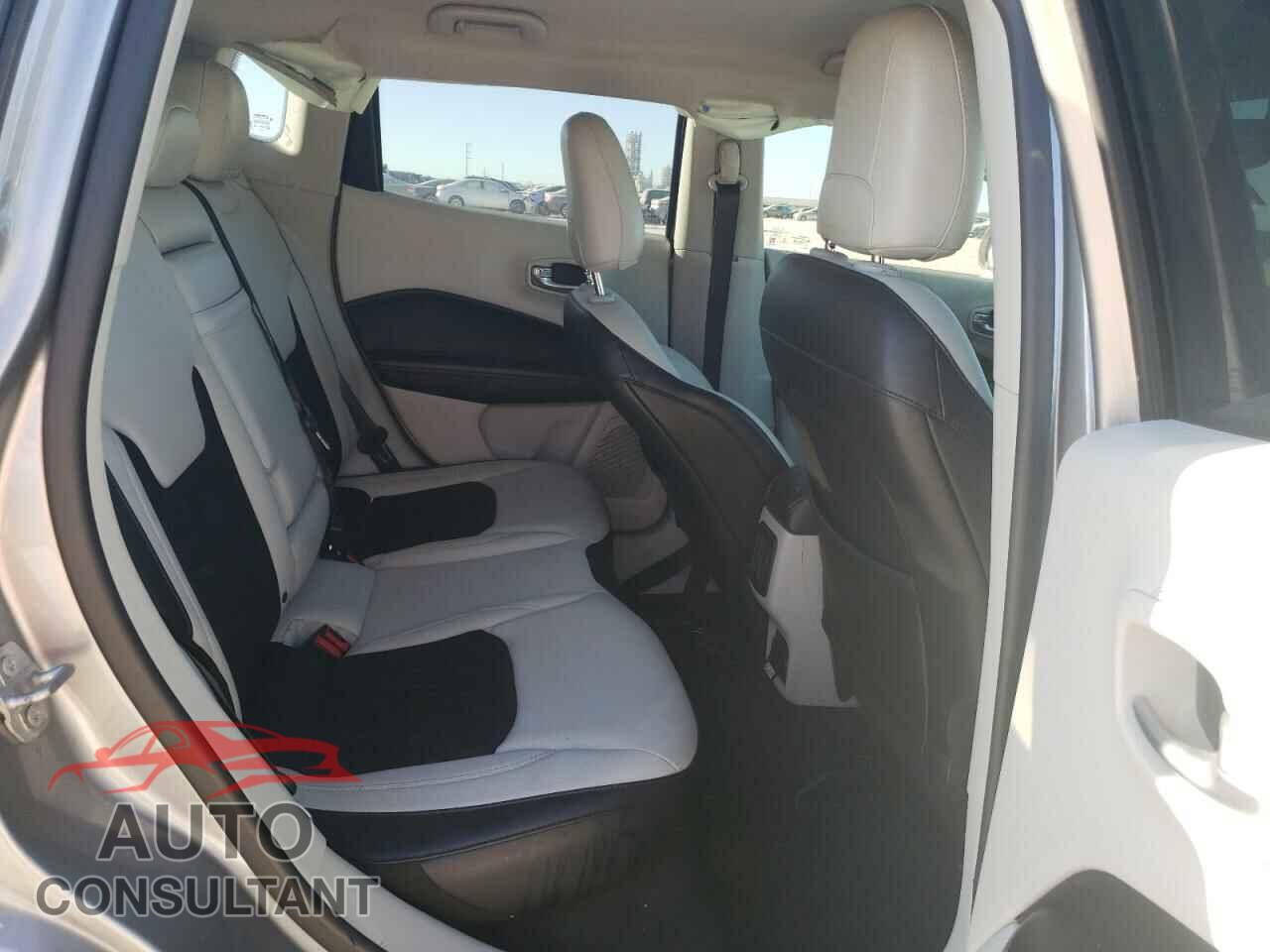 JEEP COMPASS 2017 - 3C4NJCBB1HT691122