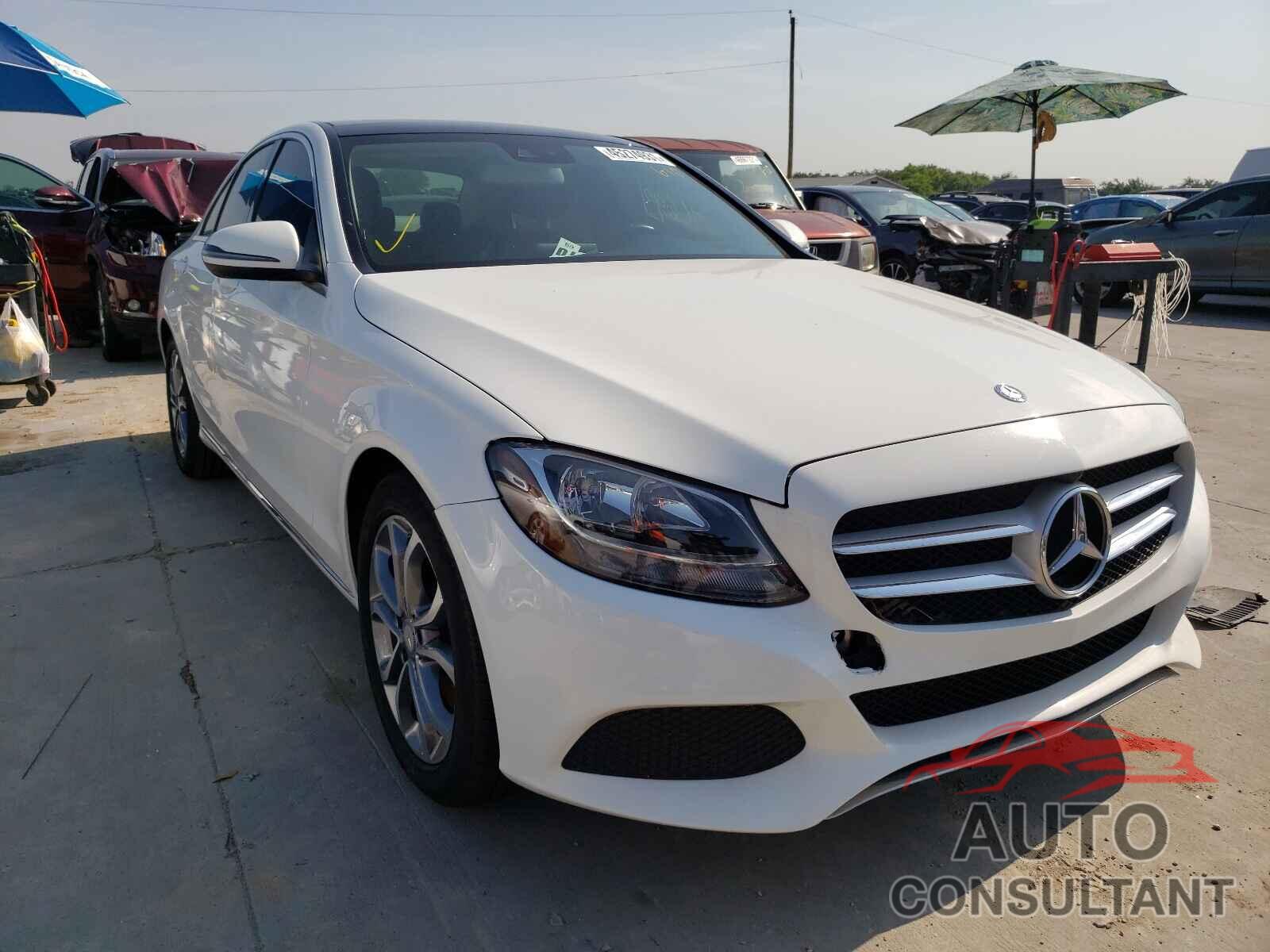 MERCEDES-BENZ C CLASS 2016 - 55SWF4JBXGU145959