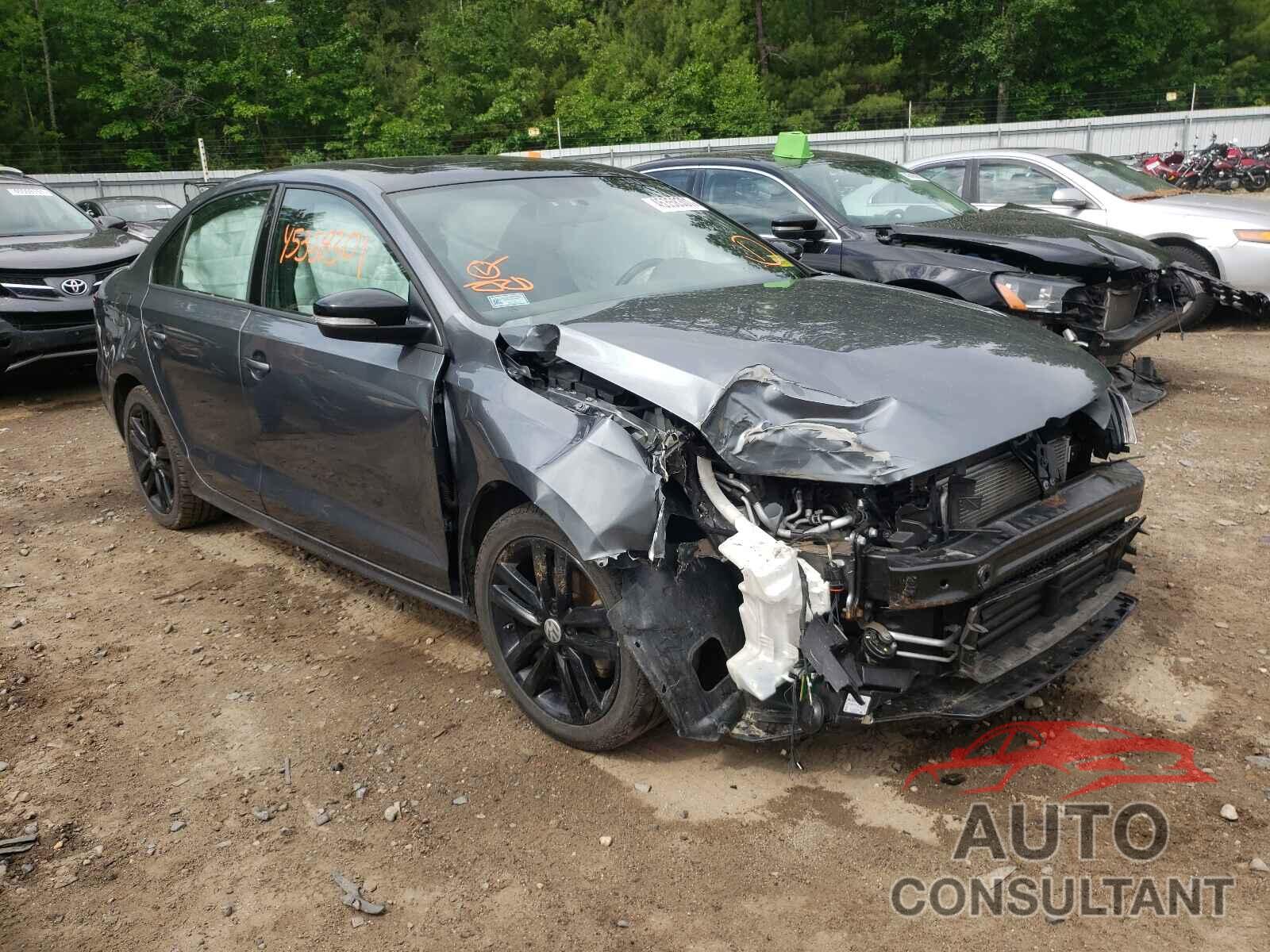 VOLKSWAGEN JETTA 2018 - 3VWD17AJ7JM242374