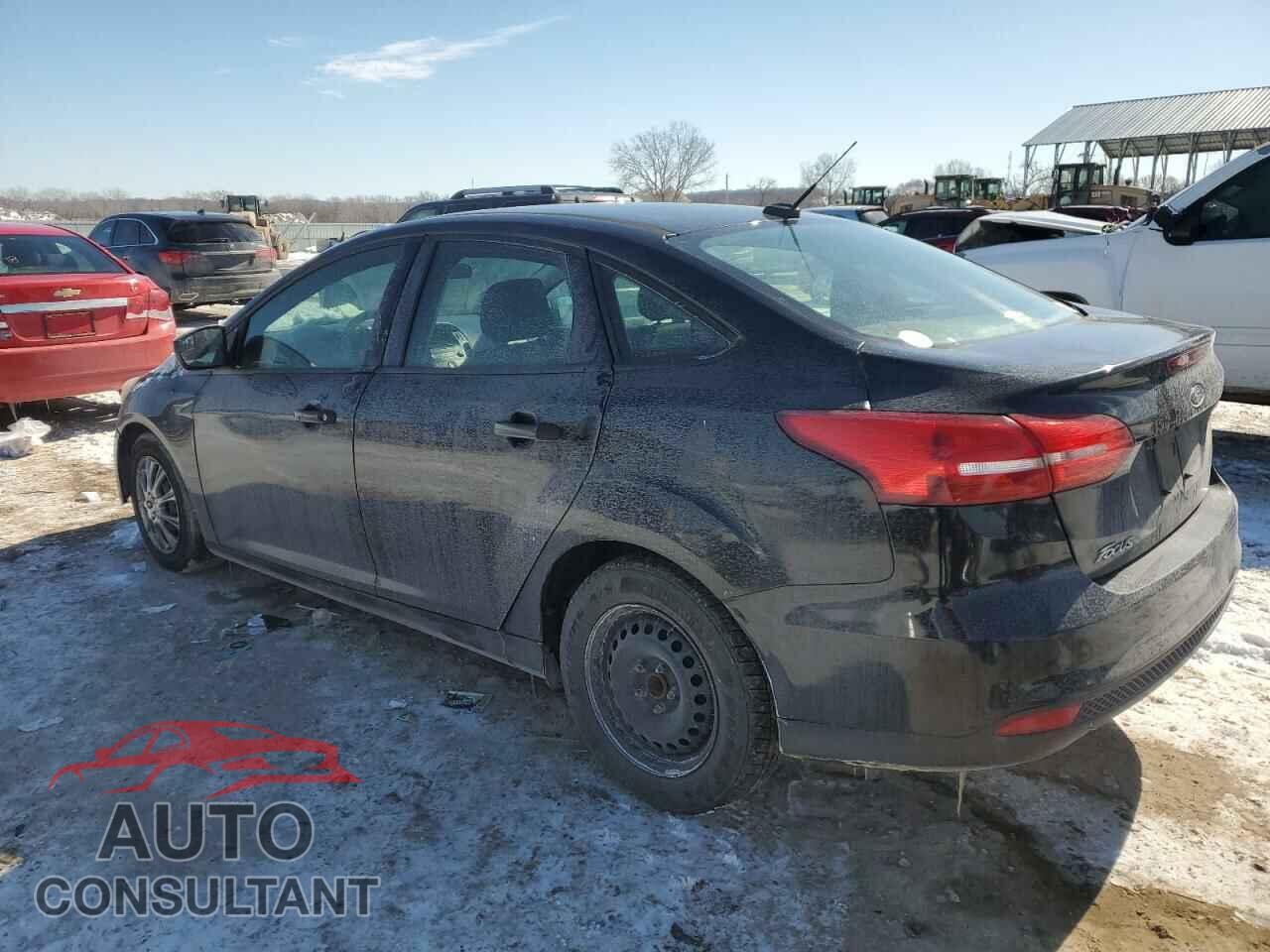FORD FOCUS 2017 - 1FADP3E22HL214268