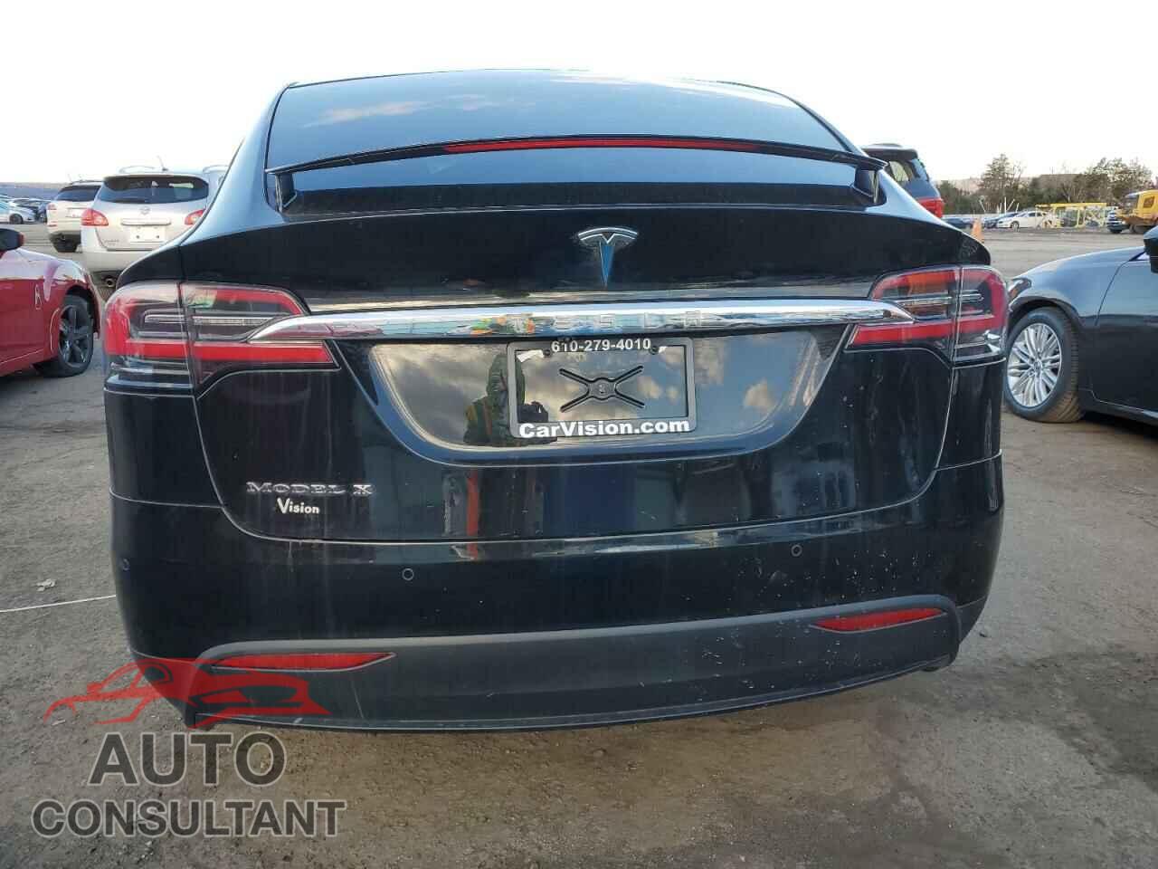 TESLA MODEL X 2016 - 5YJXCAE2XGF020452