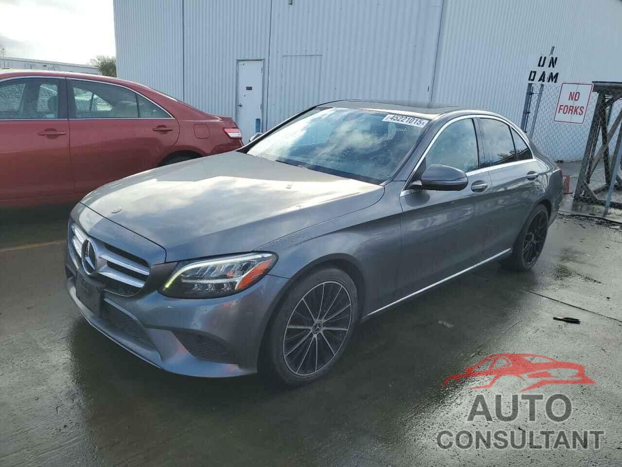 MERCEDES-BENZ C-CLASS 2019 - 55SWF8DB7KU306991