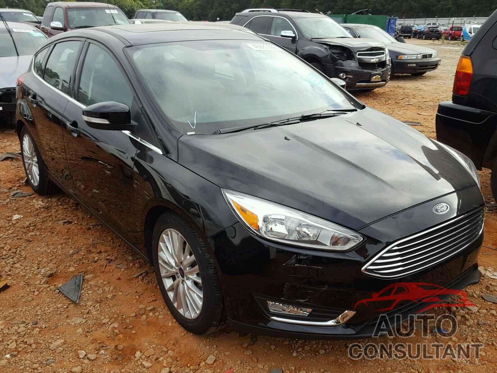 FORD FOCUS 2018 - 1FADP3N23JL323280
