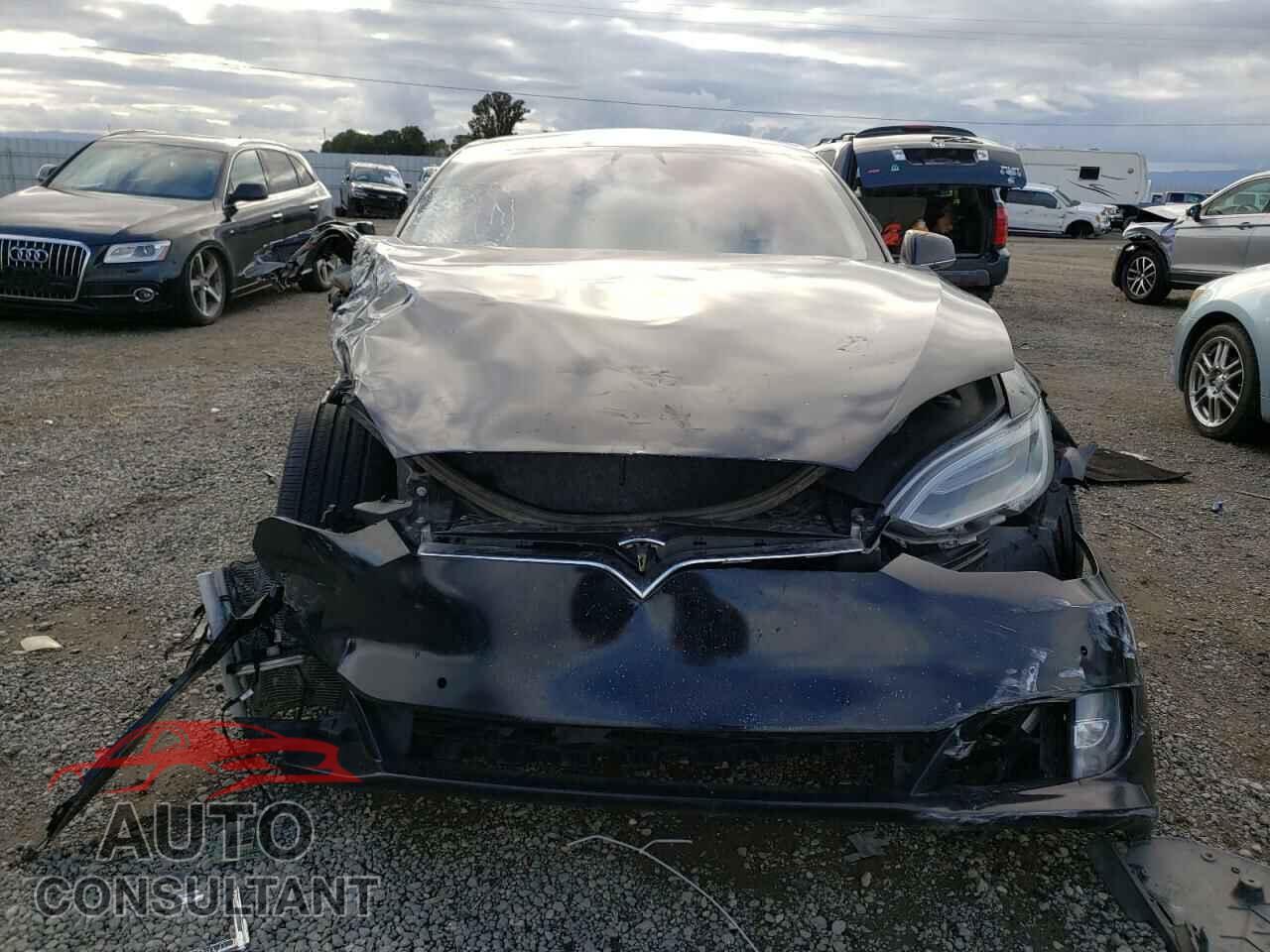 TESLA MODEL S 2017 - 5YJSA1E13HF190614