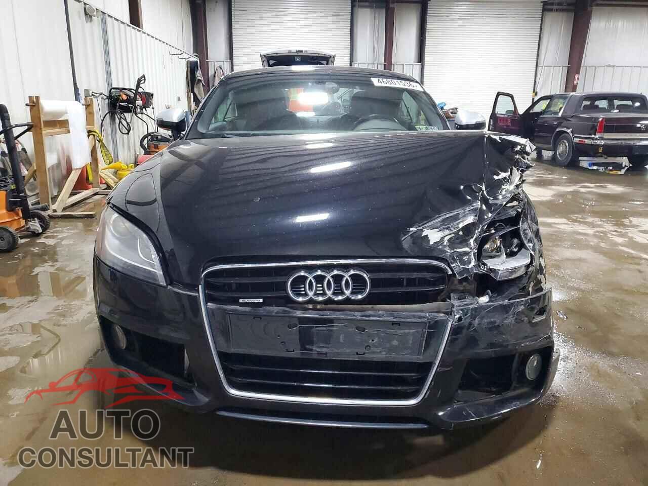 AUDI TT 2012 - TRUBFAFKXC1005331