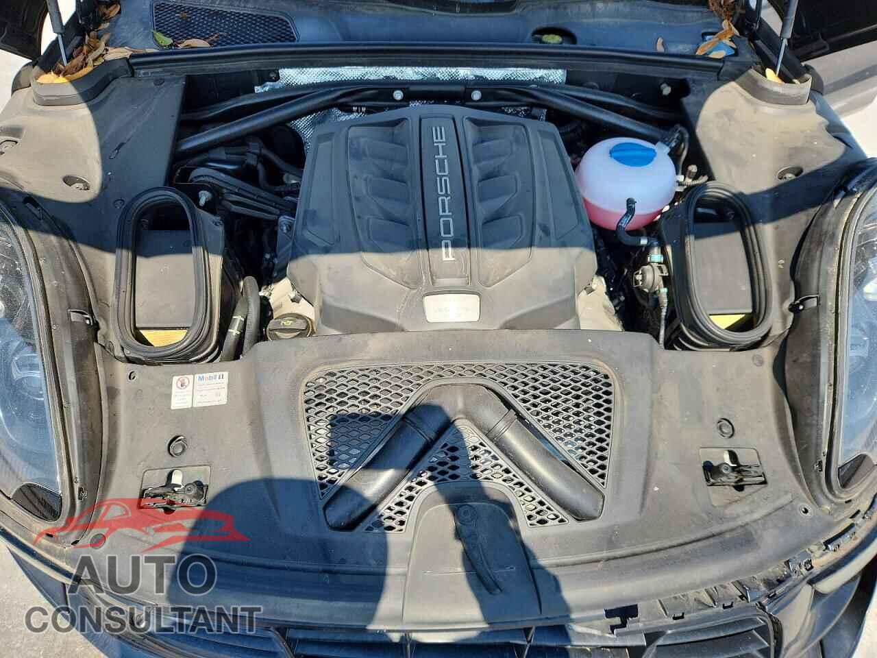 PORSCHE MACAN 2017 - WP1AG2A55HLB51513