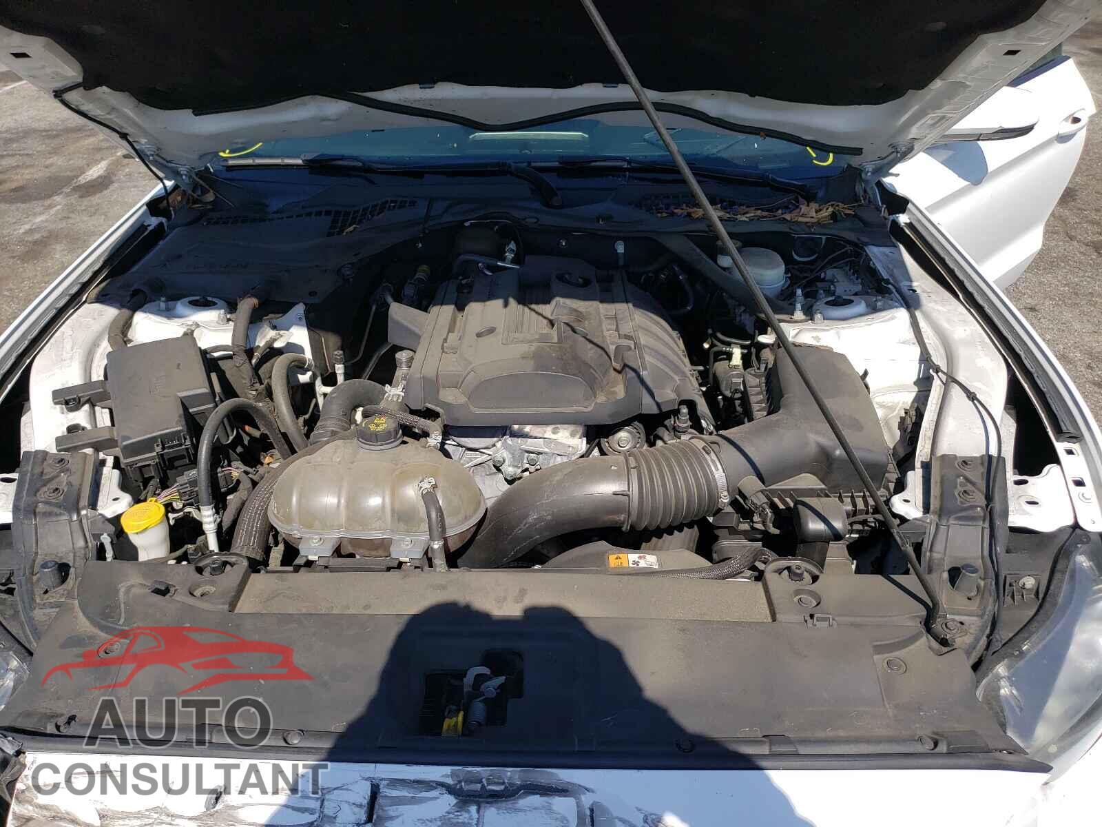 FORD MUSTANG 2017 - 1FATP8UH6H5206032