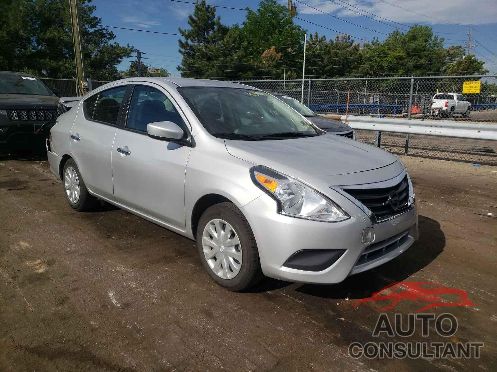 NISSAN VERSA 2019 - 3N1CN7AP6KL872338