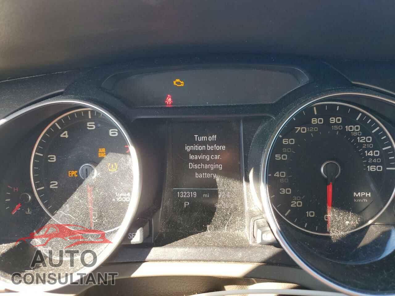 AUDI A5 2013 - WAULFAFH0DN008281