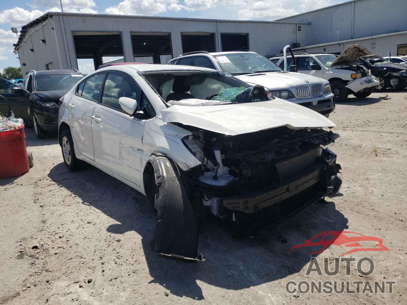KIA FORTE 2017 - 3KPFK4A70HE140379