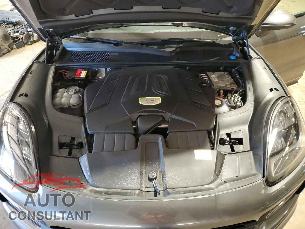 PORSCHE CAYENNE 2019 - WP1AE2AY0KDA51563