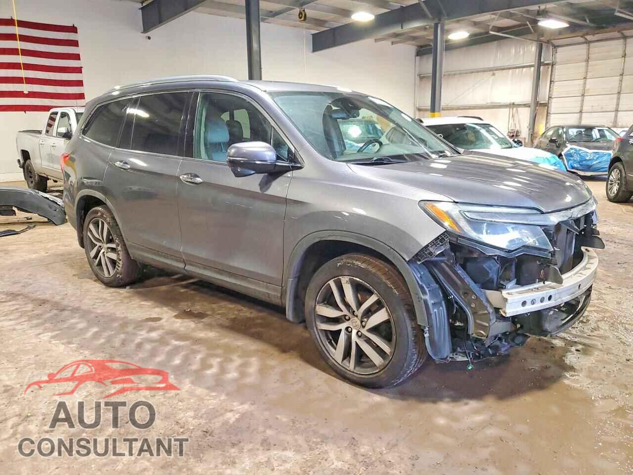 HONDA PILOT 2016 - 5FNYF6H99GB093166