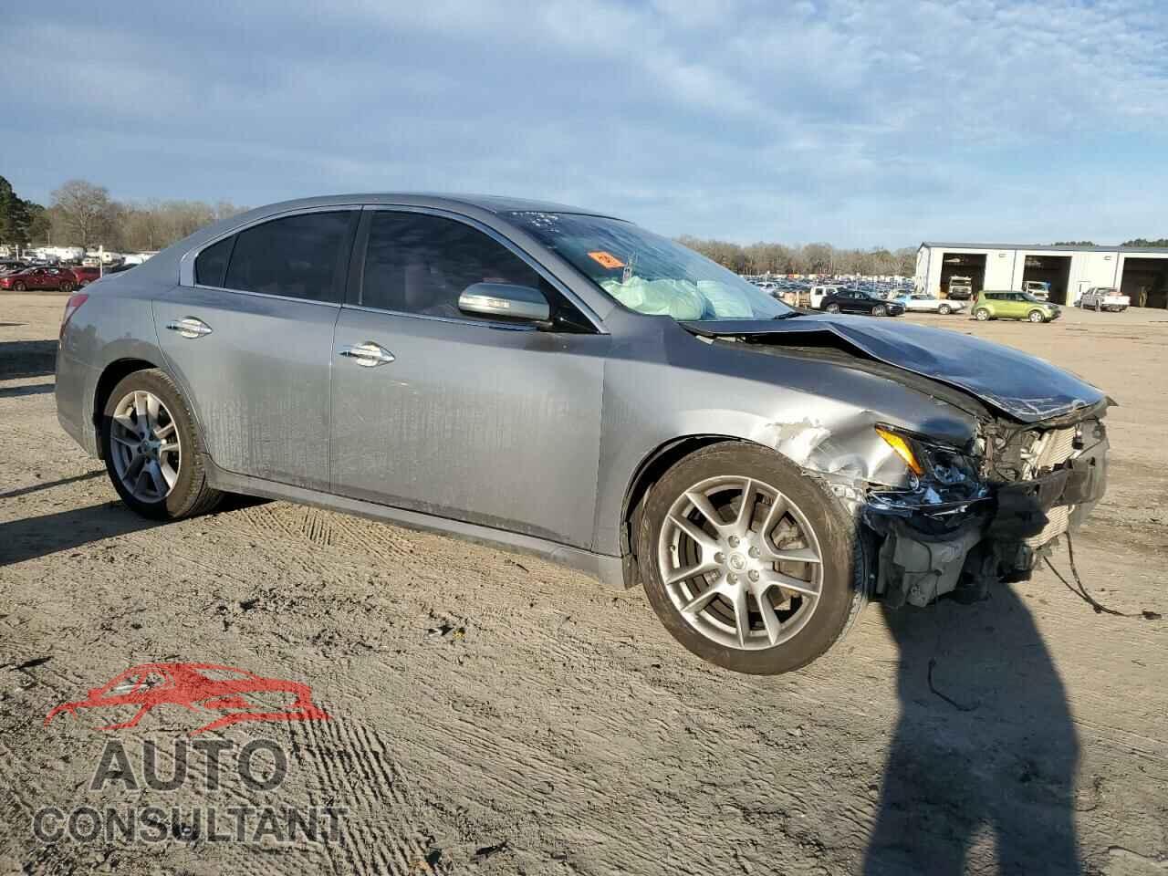 NISSAN MAXIMA 2009 - 1N4AA51E09C847613