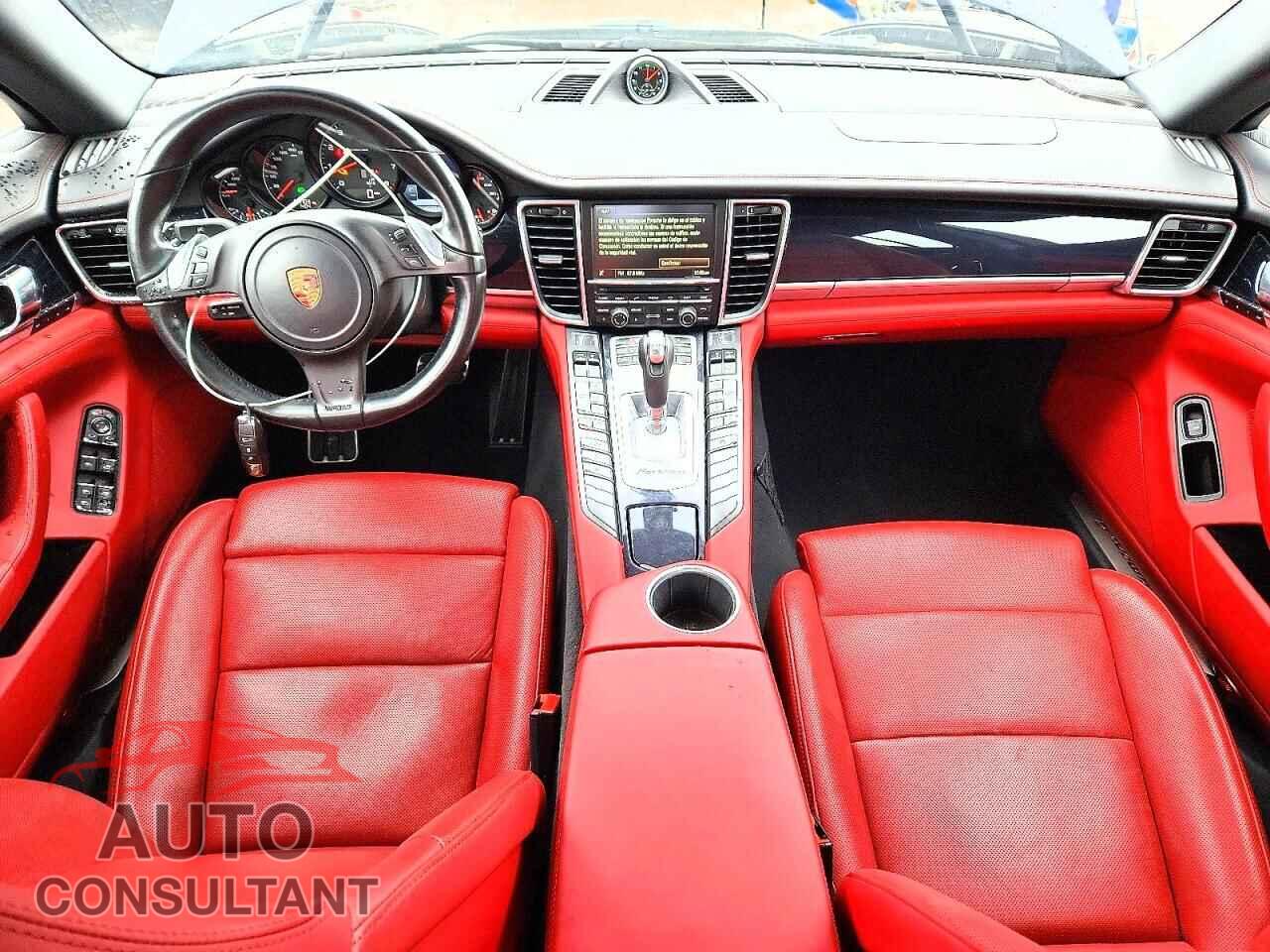 PORSCHE PANAMERA 2015 - WP0AA2A75FL003296