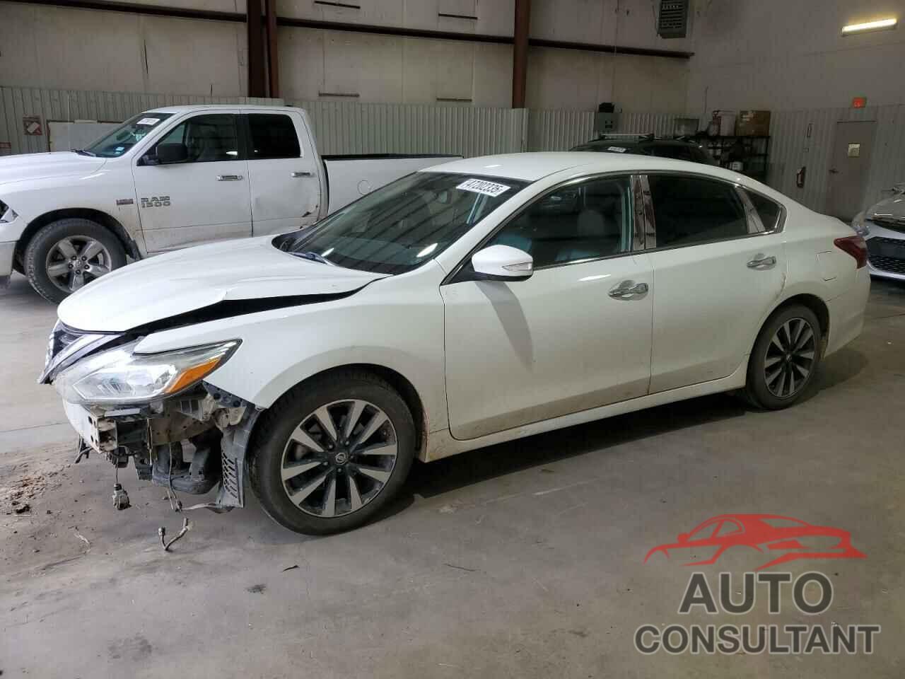 NISSAN ALTIMA 2018 - 1N4AL3AP4JC140549