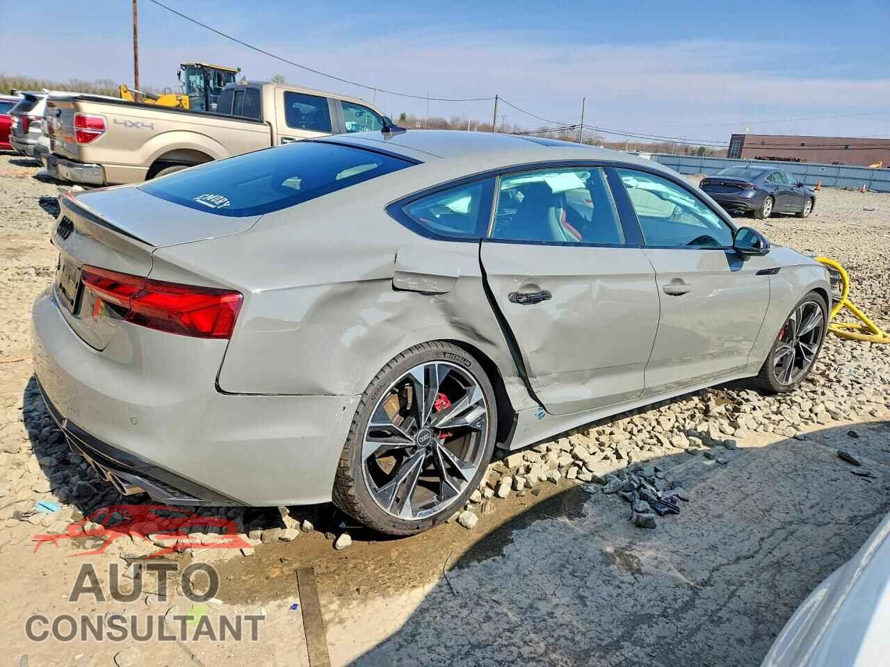 AUDI S5/RS5 2022 - WAUC4CF52NA022473