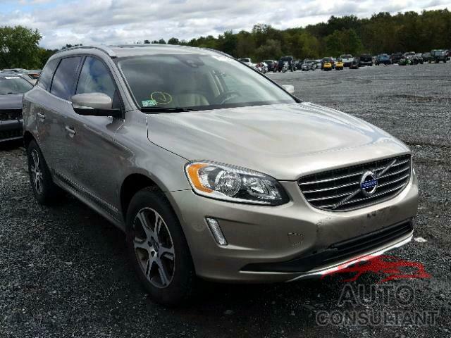 VOLVO XC60 2015 - YV4902RK8F2635761