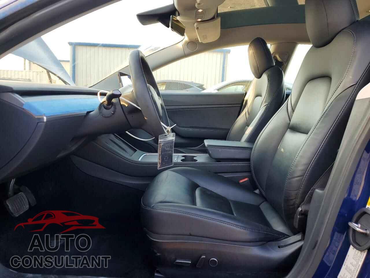 TESLA MODEL 3 2021 - 5YJ3E1EA5MF854656