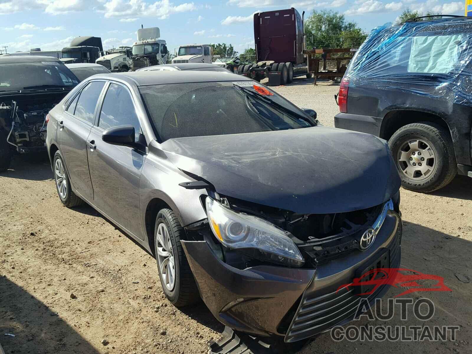 TOYOTA CAMRY 2015 - 4T4BF1FK0FR513158