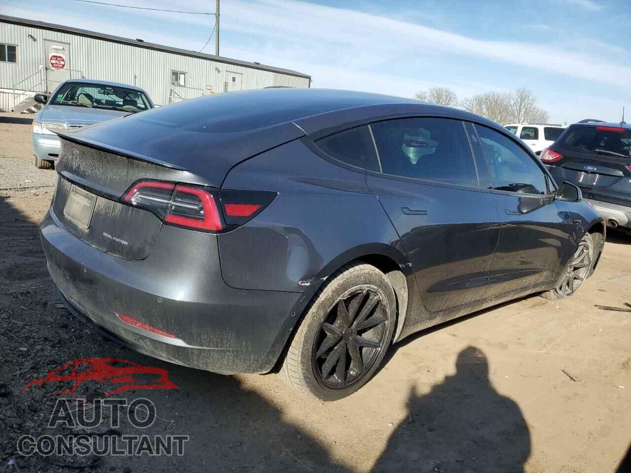 TESLA MODEL 3 2019 - 5YJ3E1EB8KF386962