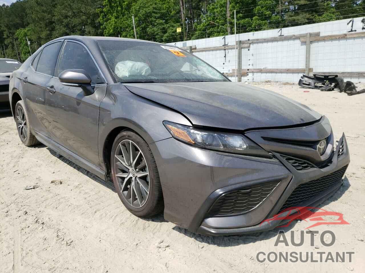 TOYOTA CAMRY 2022 - 4T1G11AK4NU631184
