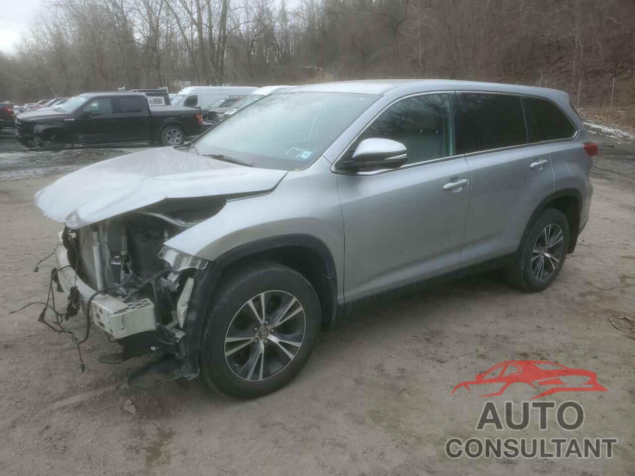 TOYOTA HIGHLANDER 2019 - 5TDBZRFH2KS993873
