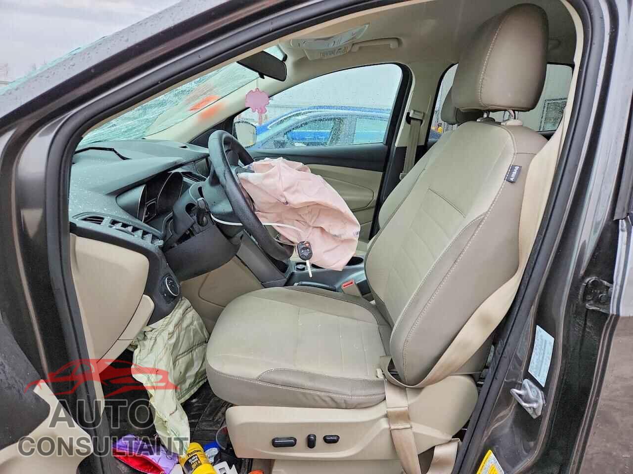 FORD ESCAPE 2015 - 1FMCU9G94FUC67486