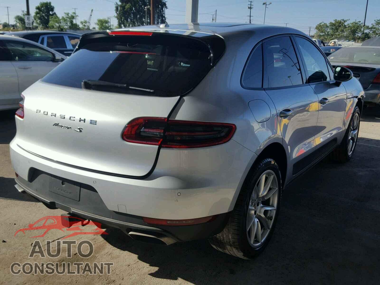 PORSCHE MACAN 2017 - WP1AA2A55HLB09750
