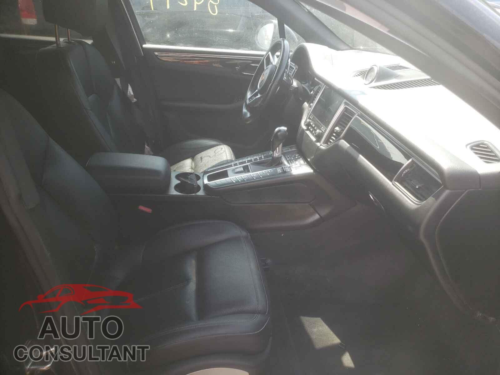 PORSCHE MACAN 2017 - WP1AA2A57HLB01844