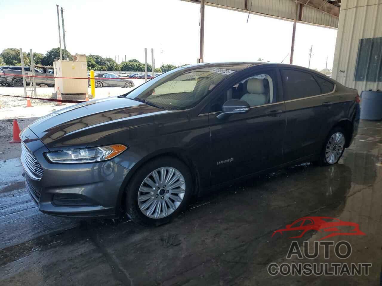 FORD FUSION 2015 - 3FA6P0LU6FR199820