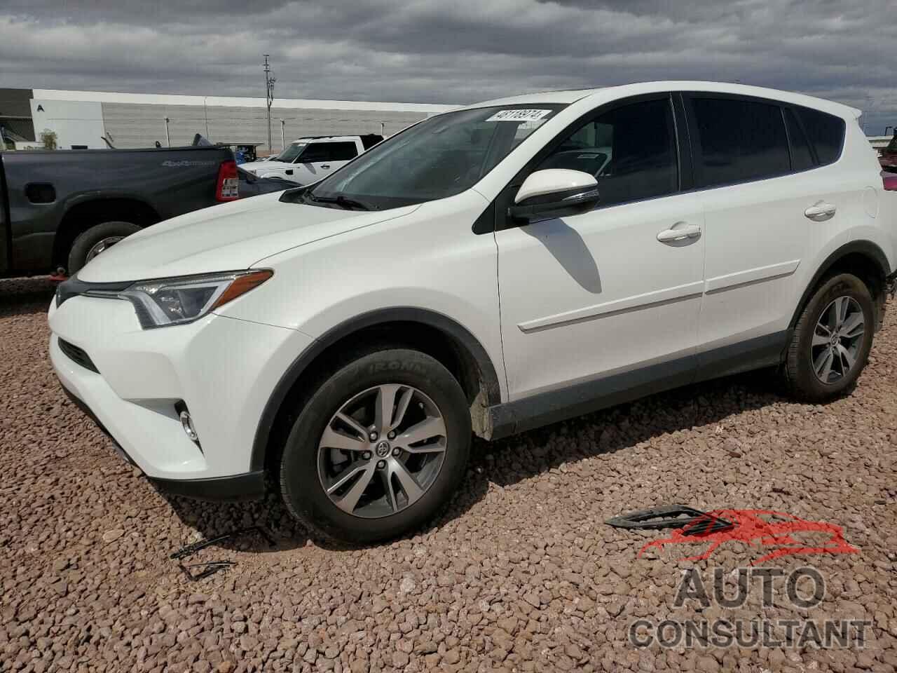 TOYOTA RAV4 2018 - JTMRFREV1JJ728162