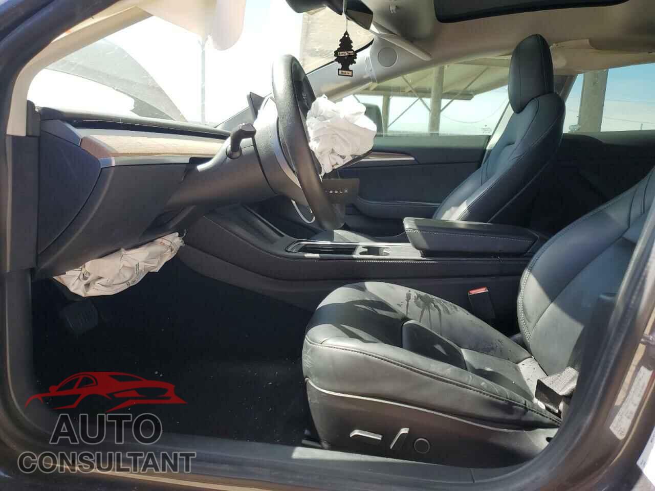 TESLA MODEL 3 2021 - 5YJ3E1EA8MF052764