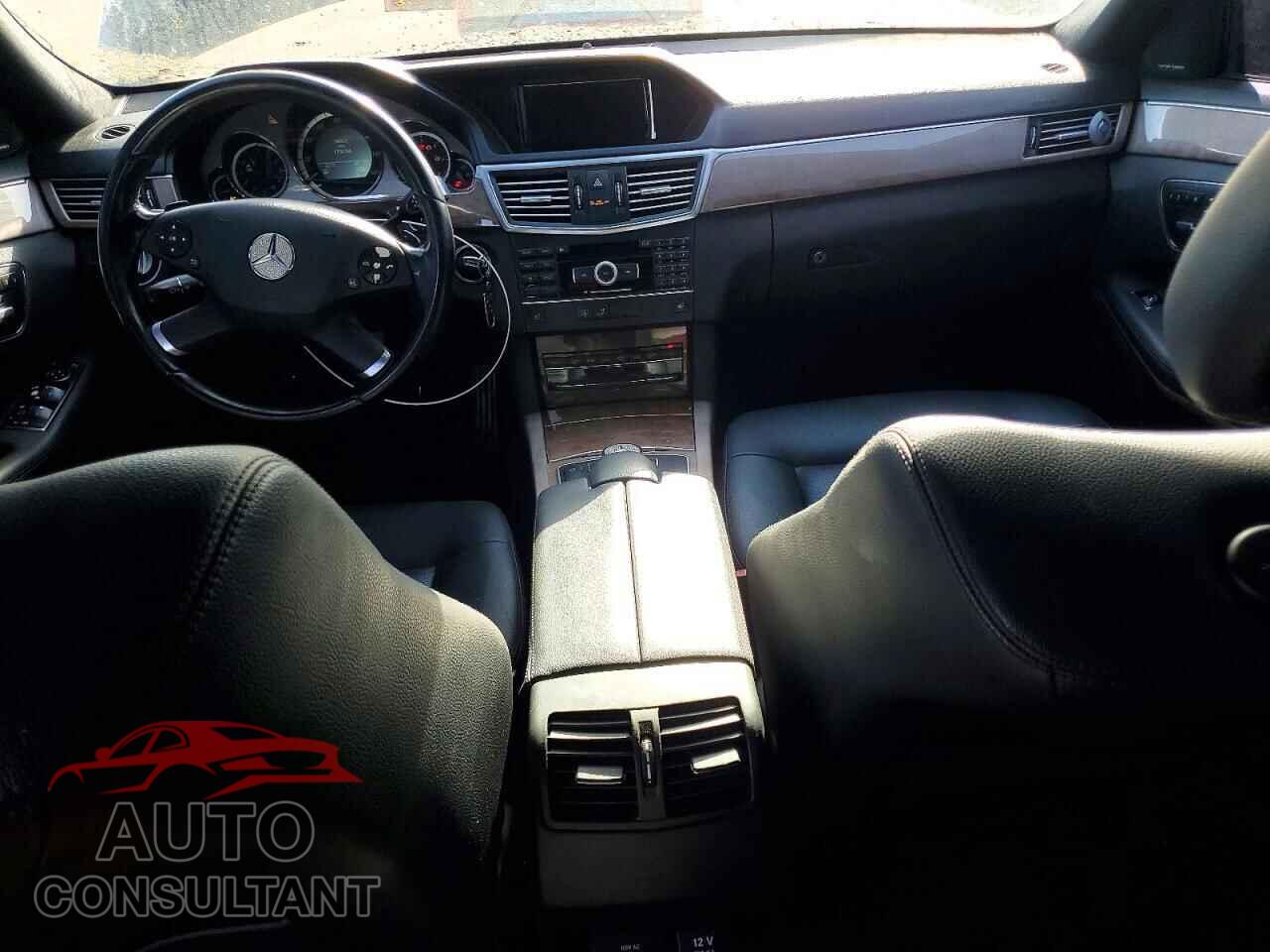MERCEDES-BENZ E-CLASS 2011 - WDDHF2EB7BA291834