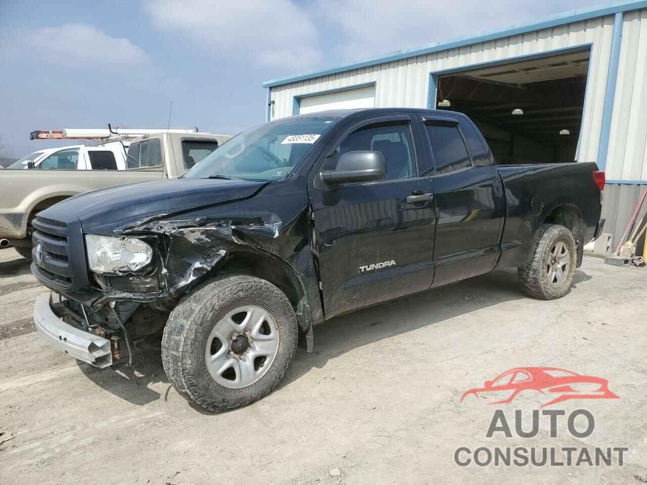 TOYOTA TUNDRA 2013 - 5TFUM5F19DX043901