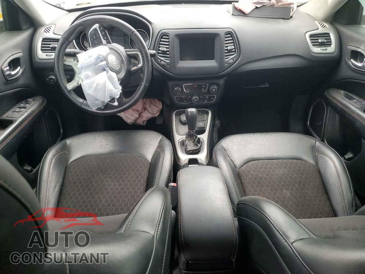 JEEP COMPASS 2020 - 3C4NJDBB2LT252123
