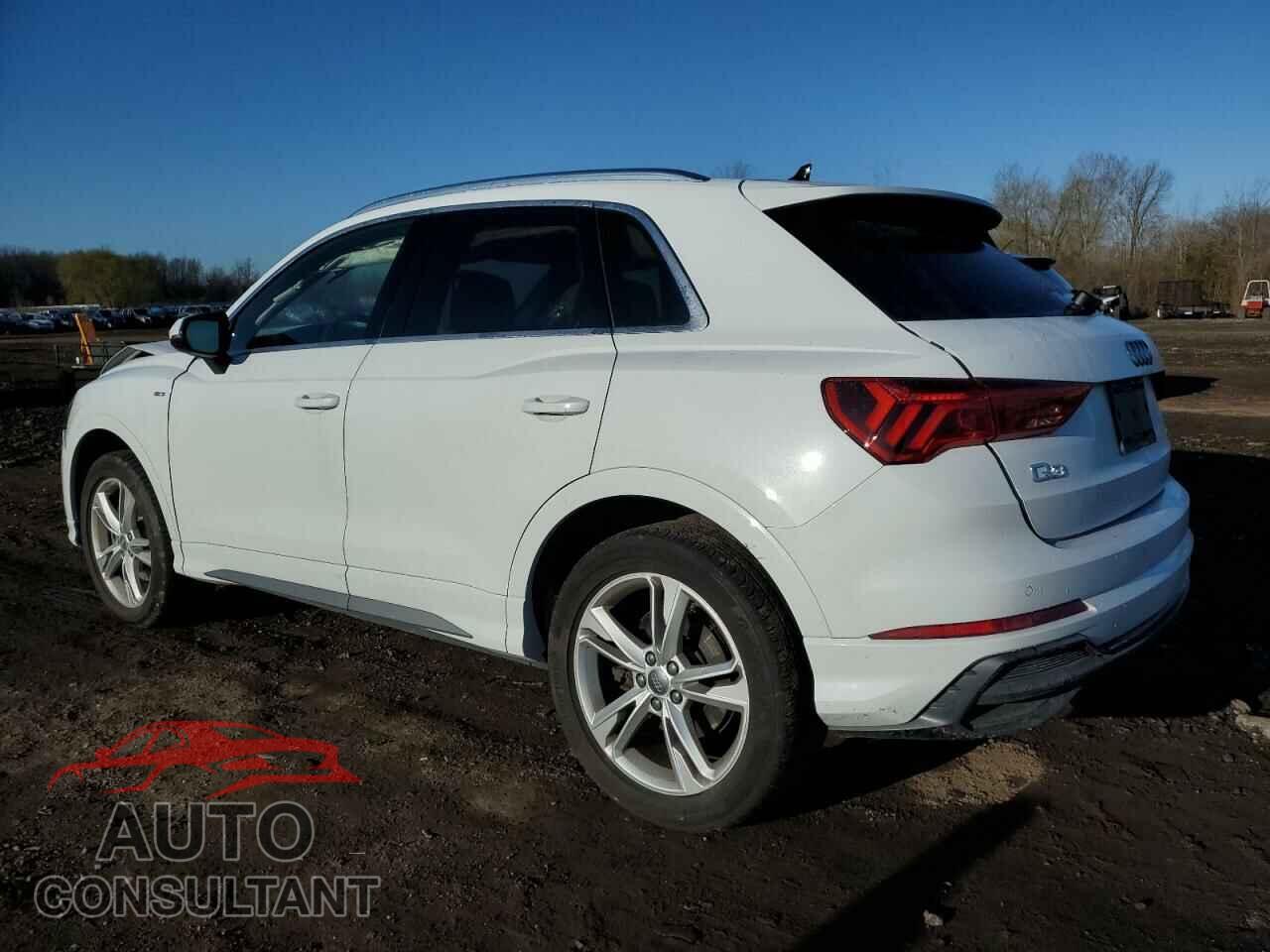 AUDI Q3 2021 - WA1EECF37M1005846