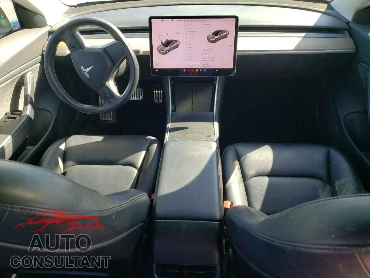 TESLA MODEL 3 2018 - 5YJ3E1EA4JF060887