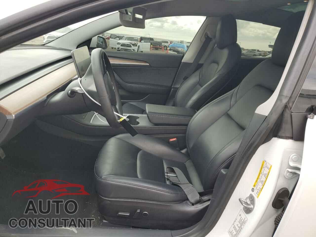TESLA MODEL 3 2021 - 5YJ3E1EA6MF057008