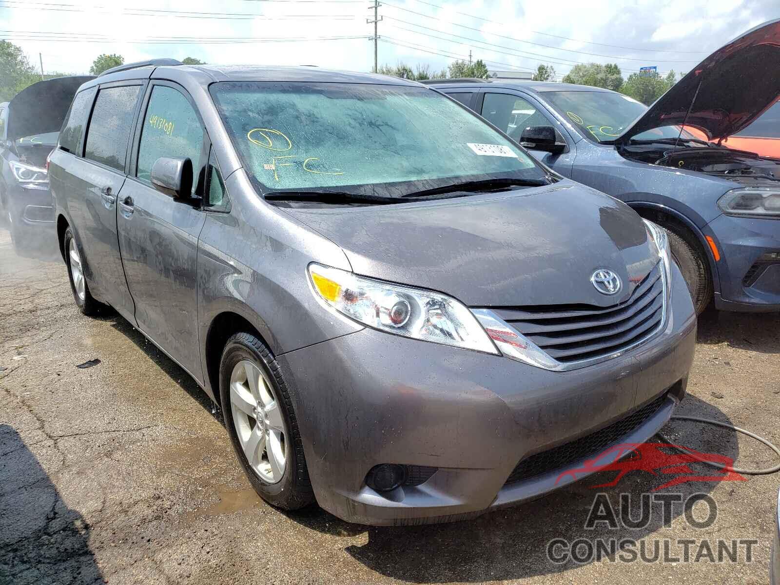 TOYOTA SIENNA 2017 - 5TDKZ3DC6HS860532