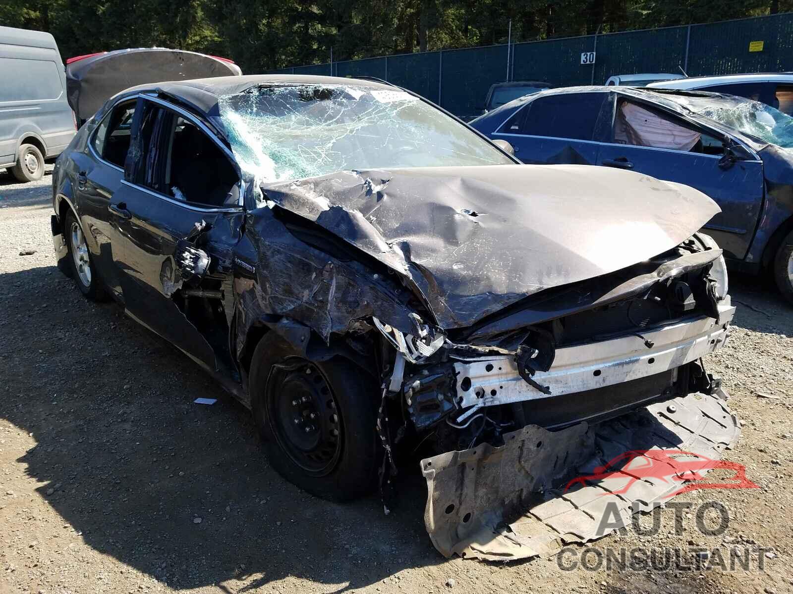 TOYOTA CAMRY 2018 - 4T1B31HK0JU501293